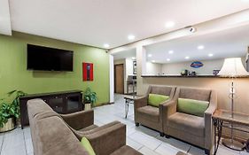 Baymont By Wyndham Louisville South I 65